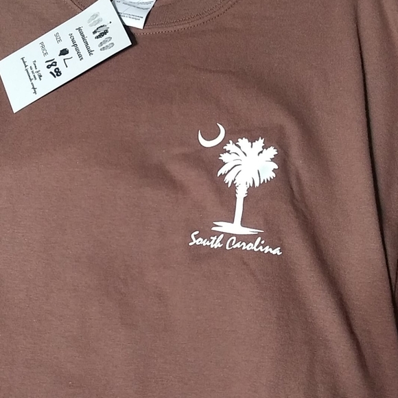 728  Two Size Large Fartacus & South Car Tee Shirt - Picture 5 of 6